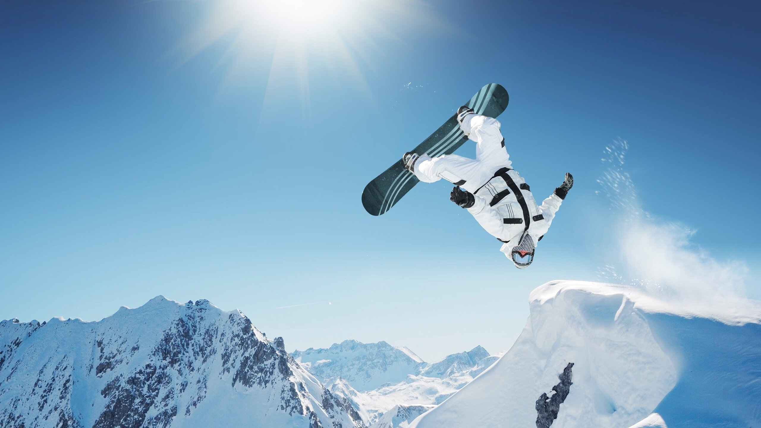 全国羽毛球锦标赛圆满落幕 新锐选手表现抢眼