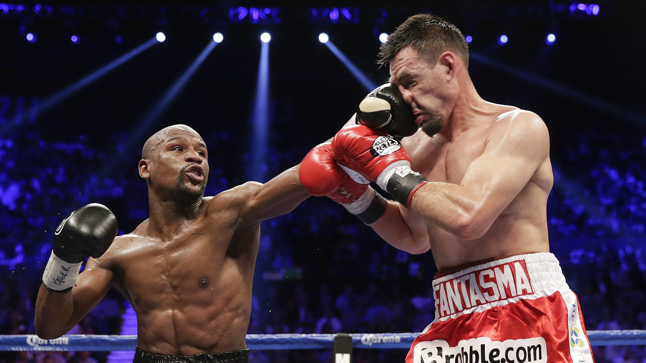 巅峰对决！扣篮大赛新星闪耀，创意与力量引爆全场